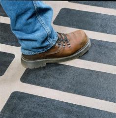 เทปกันลื่น 3M Safety- Walk Slip Resistant General Purpose  ป้องกันการลื่นล้ม เพิ่มความปลอดภัยในการทำงาน มีหลายรุ่น ตามการใช้งาน