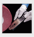 3M แผ่นใยขัด สก๊อตช์-ไบร์ต สำหรับงานอุตสาหกรรม Scotch Brite Hand Finishing Systems